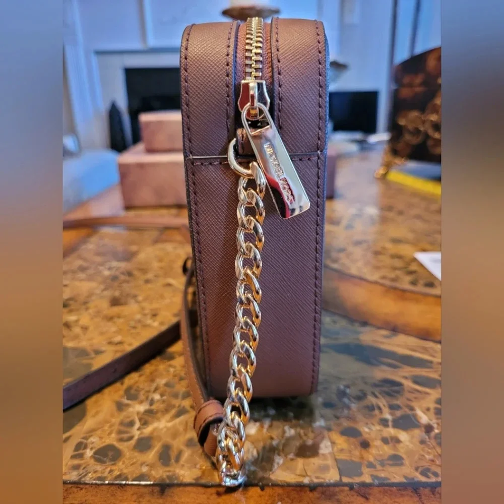 Michael Kors Brown Crossbody Bag. NWOT